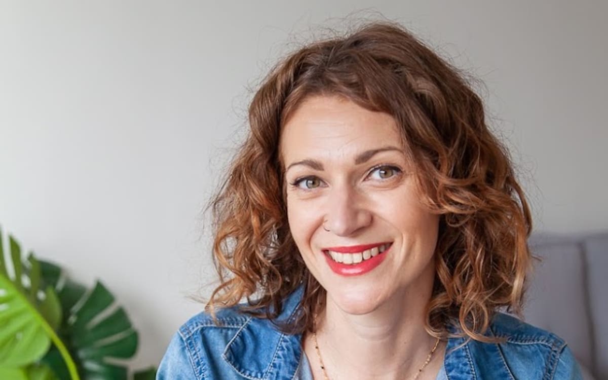 Photo de Estelle Aubry-Patsalis Nutrition, PNL, Énergétique, total reset, conseils en Naturopathie près de Saint-Etienne