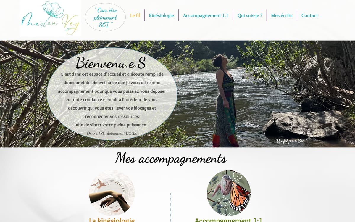 Capture de la page d’accueil du site officiel de Marion Vey - Kinésiologue ✨